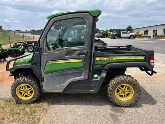 2018 John Deere XUV 865R Equipment Image0