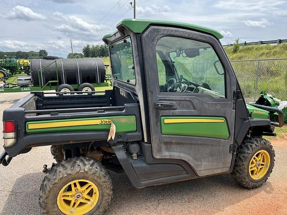 Image of John Deere XUV 865R equipment image 1