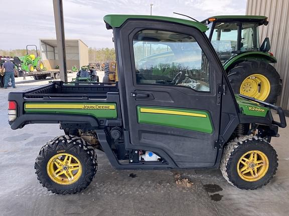 Image of John Deere XUV 865R equipment image 2