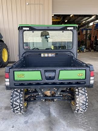 Image of John Deere XUV 865R equipment image 1