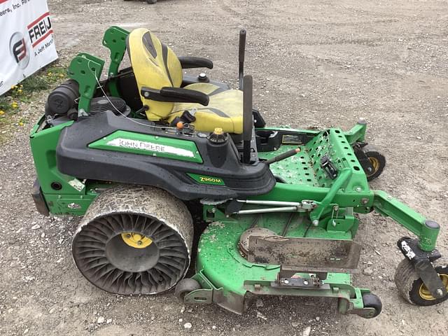 Image of John Deere Z960M equipment image 3