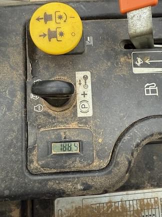 Image of John Deere Z335E equipment image 4