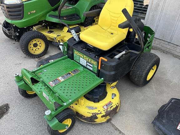 Image of John Deere Z345M equipment image 1