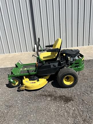 Image of John Deere Z345R equipment image 4