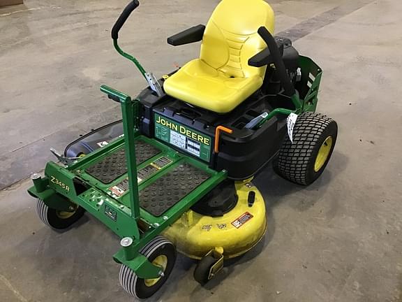 Image of John Deere Z345R Primary image