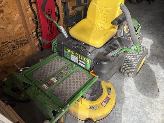 Image of John Deere Z345R equipment image 2