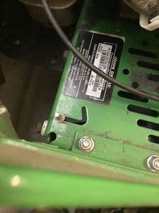 Image of John Deere Z355E equipment image 4