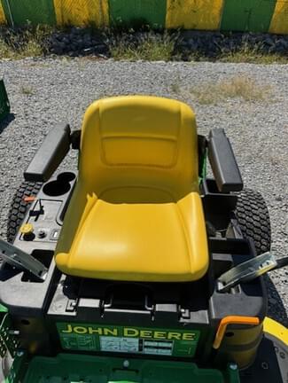 Image of John Deere Z355E equipment image 3