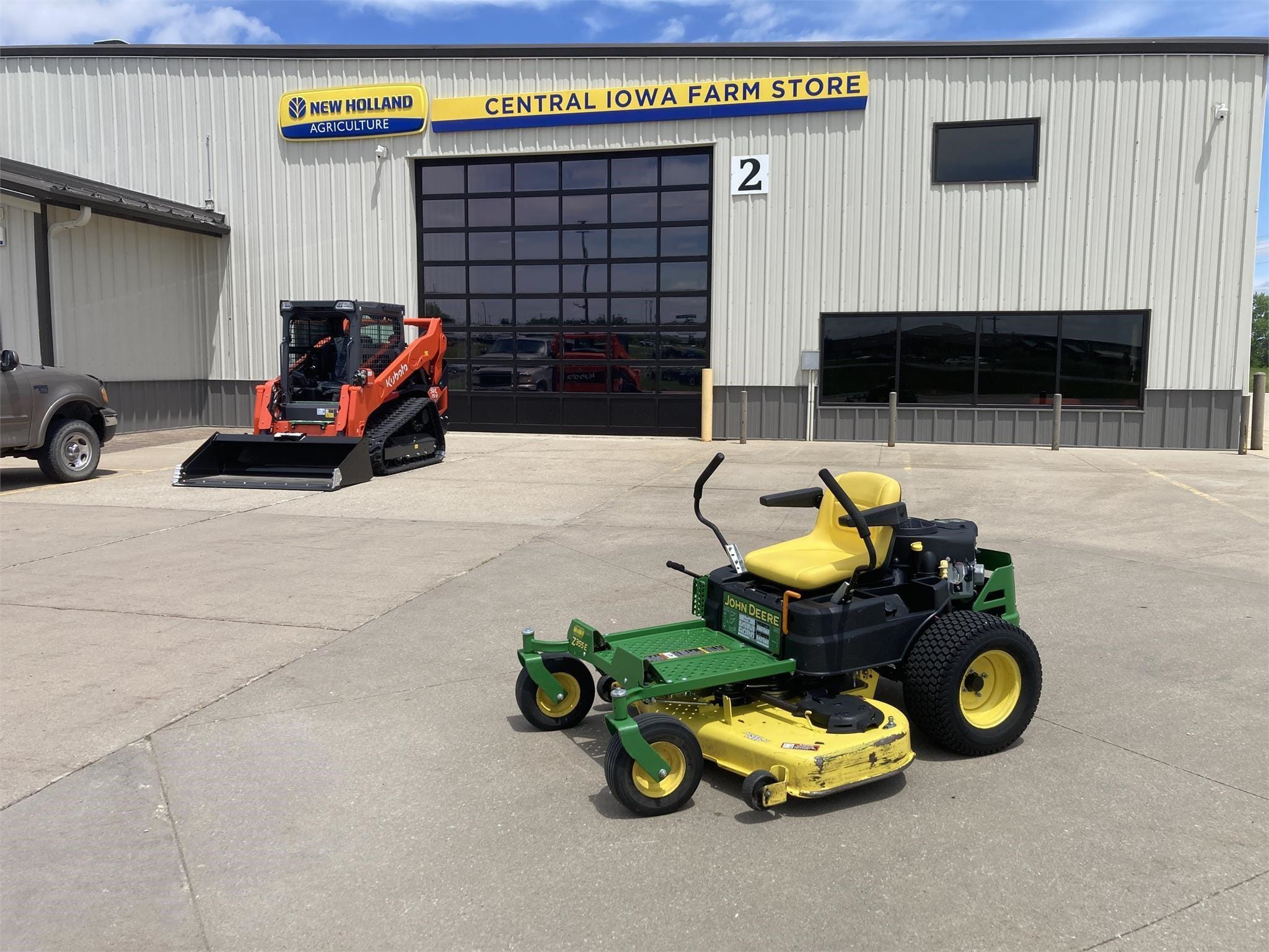 Main image John Deere Z355E