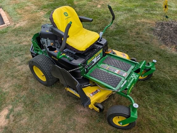 2018 John Deere Z355R Equipment Image0
