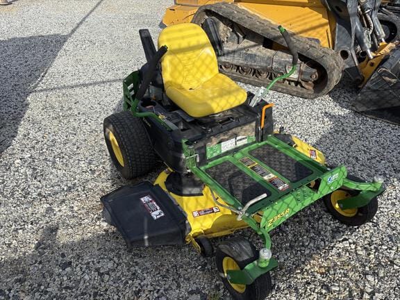2018 John Deere Z355R Equipment Image0