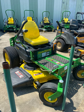 Image of John Deere Z355R equipment image 1