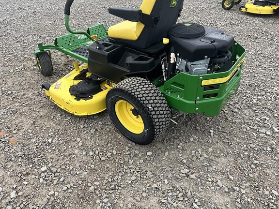 Image of John Deere Z355R equipment image 1