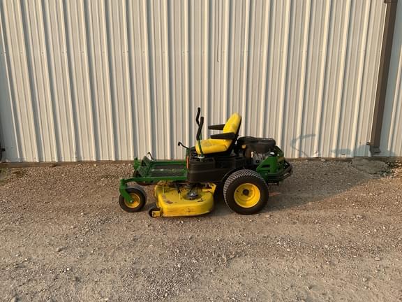 Image of John Deere Z355R equipment image 1