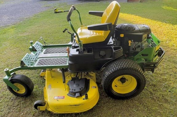 Image of John Deere Z375R equipment image 3