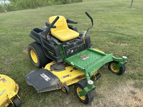2018 John Deere Z525E Equipment Image0