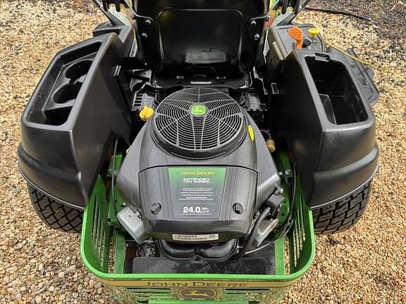 Image of John Deere Z525E equipment image 2