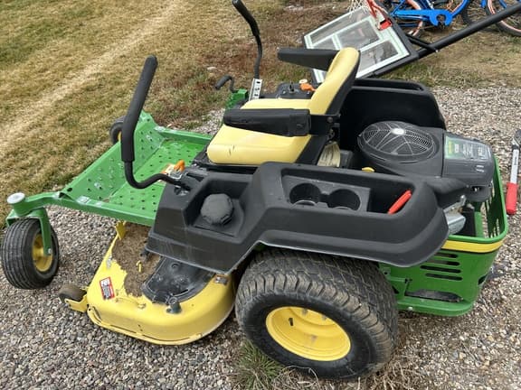 Image of John Deere Z525E equipment image 1