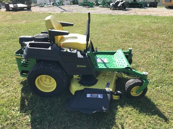 Image of John Deere Z535M equipment image 1
