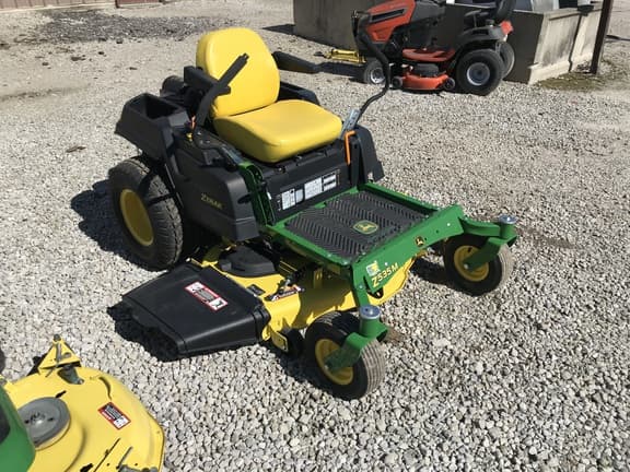 Image of John Deere Z535M equipment image 1