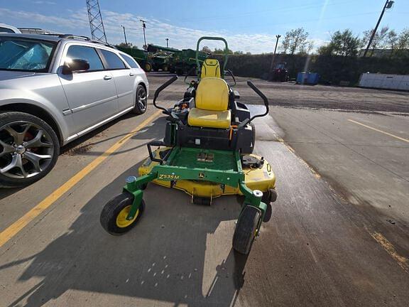 Image of John Deere Z535M equipment image 2