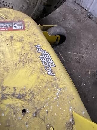 Image of John Deere Z535M equipment image 1