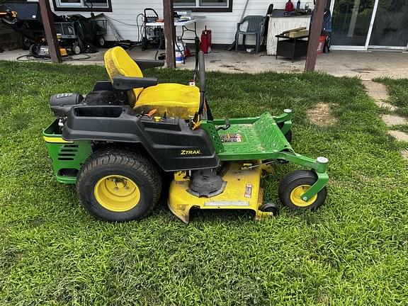 Image of John Deere Z535M equipment image 3