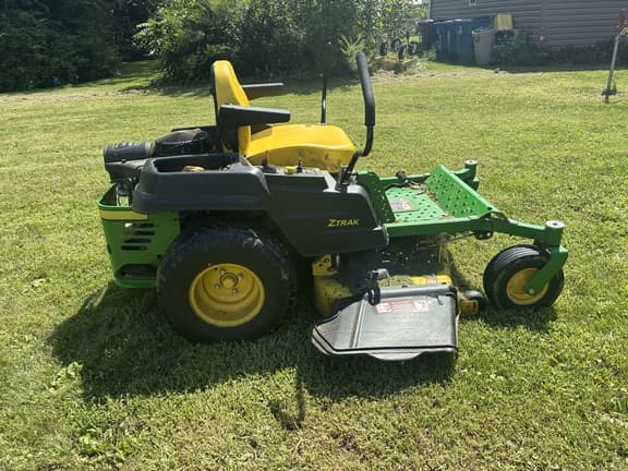 Image of John Deere Z535M equipment image 1