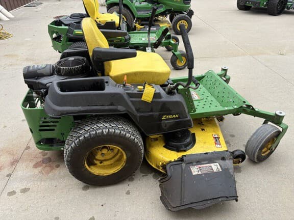 Image of John Deere Z535M equipment image 4