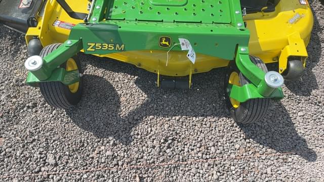 Image of John Deere Z535M equipment image 3