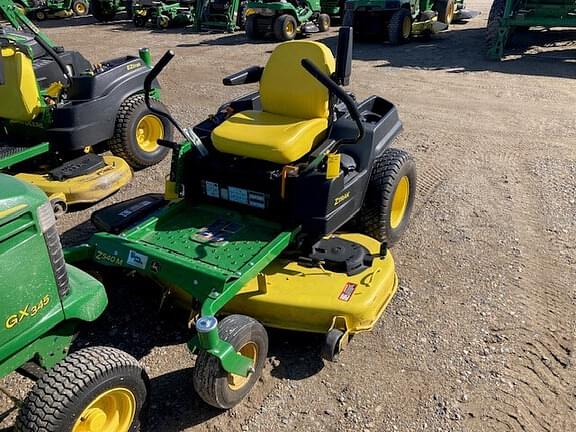 Image of John Deere Z540M equipment image 1