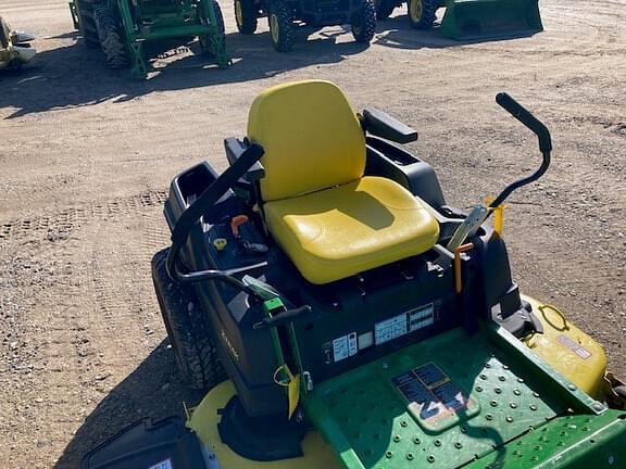 Image of John Deere Z540M equipment image 4