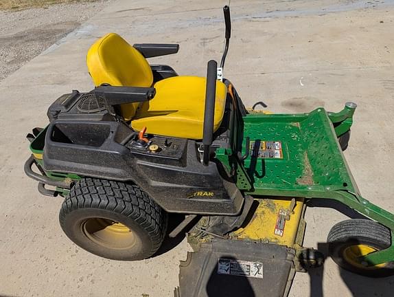 Image of John Deere Z540M equipment image 4