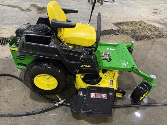 Image of John Deere Z540M equipment image 4