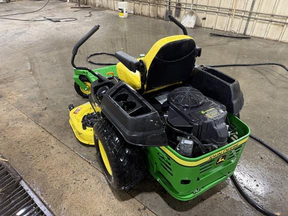 Image of John Deere Z540M equipment image 2