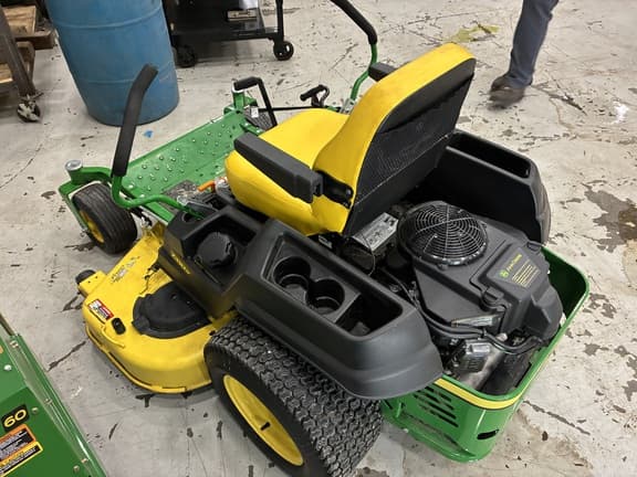 Image of John Deere Z540R equipment image 4