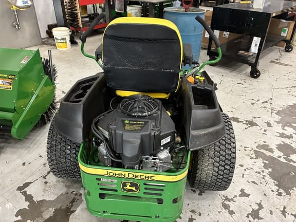 Image of John Deere Z540R equipment image 3