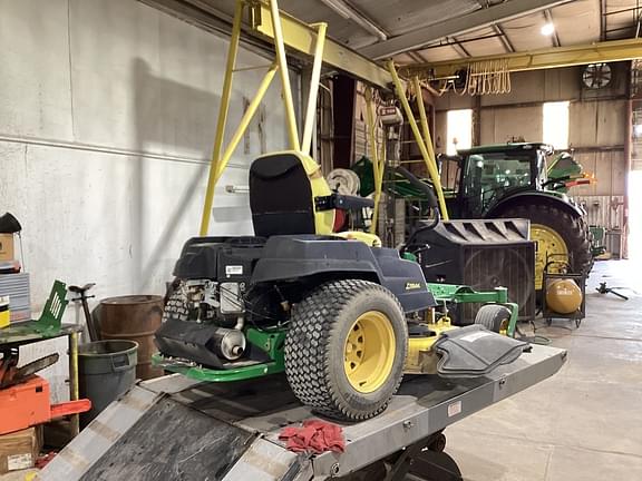 Image of John Deere Z540R equipment image 3