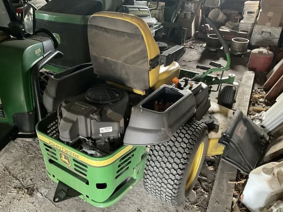 Image of John Deere Z540R equipment image 1