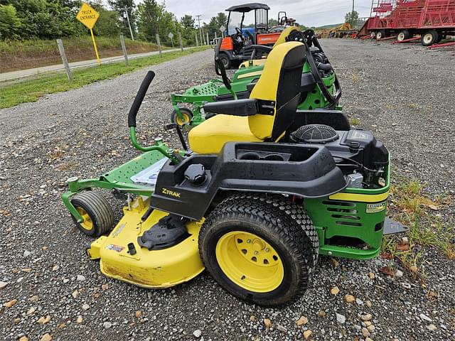 Image of John Deere Z540R equipment image 1