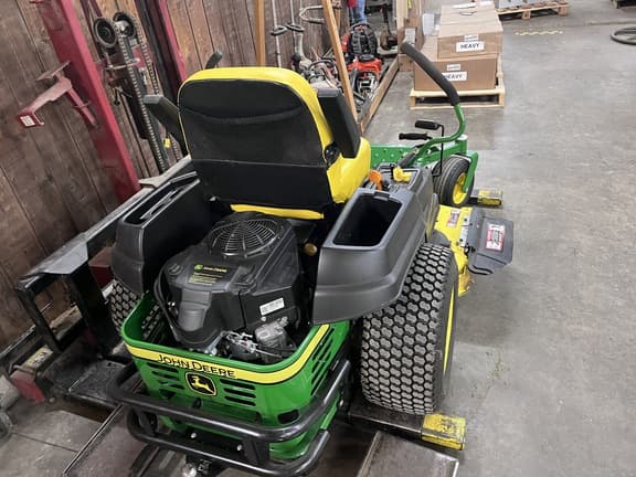 Image of John Deere Z540R equipment image 1