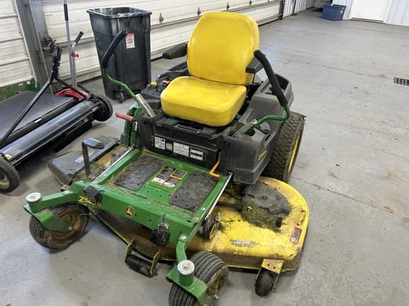 Image of John Deere Z540R equipment image 1
