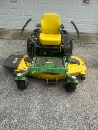 Image of John Deere Z540R equipment image 4