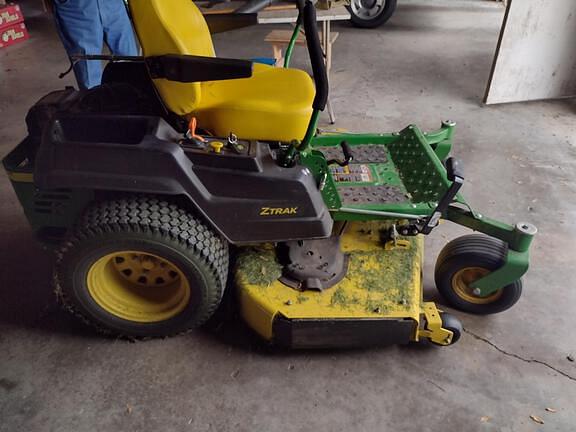 Image of John Deere Z540R equipment image 1