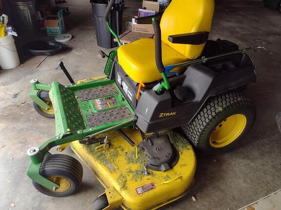 Image of John Deere Z540R equipment image 2