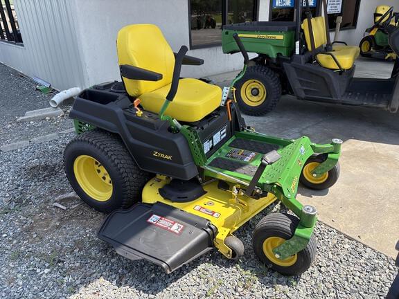 Image of John Deere Z540R equipment image 3