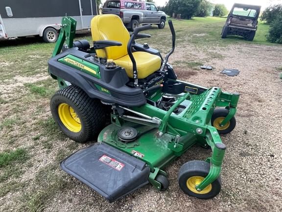2018 John Deere Z915E Equipment Image0
