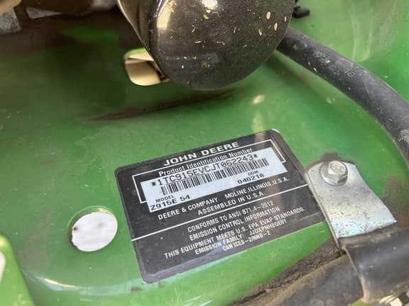 Image of John Deere Z915E equipment image 4