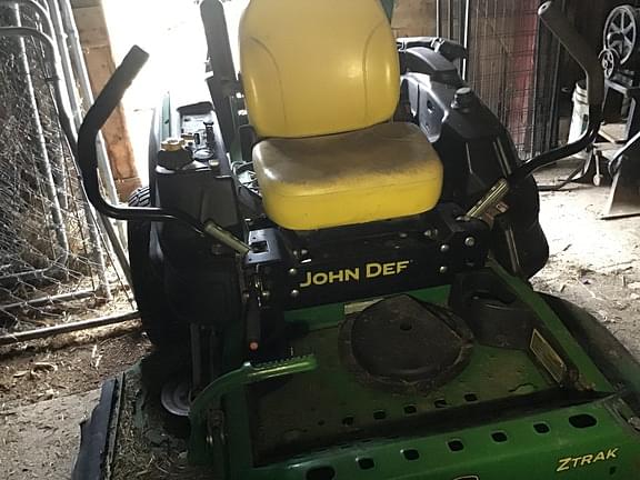 Image of John Deere Z915E equipment image 3