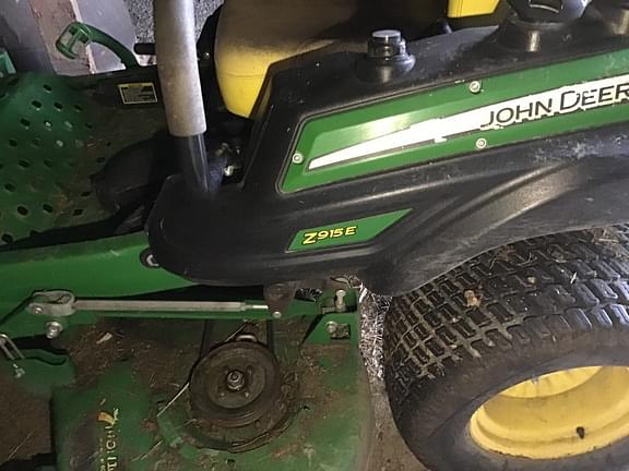 Image of John Deere Z915E Primary image